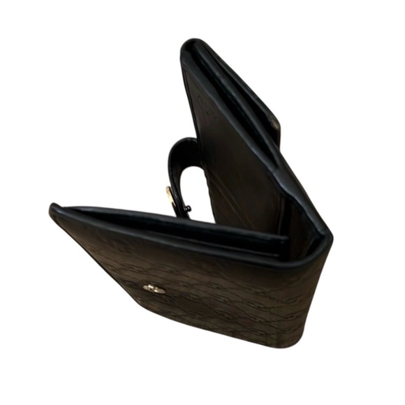 Gucci Emily horsebit bag bundle comes with heart long wallet, box not included. - Picture 10 of 12